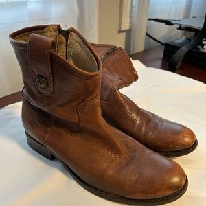 Frye booties 7.5